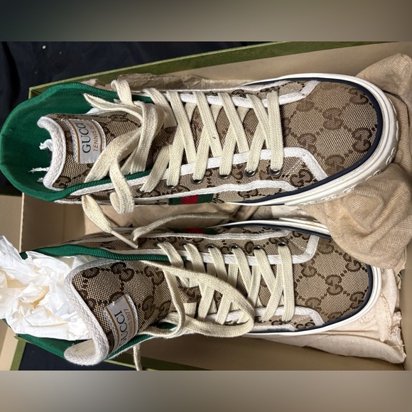 Gucci Hightop Tennis shoes size 38.5 - Picture 6 of 10